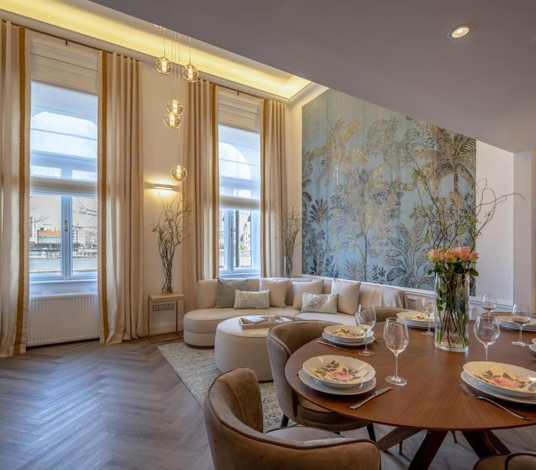Orangehomes Luxury Apartment Next To Gellert Hill บูดาเปสต์ ภายนอก รูปภาพ